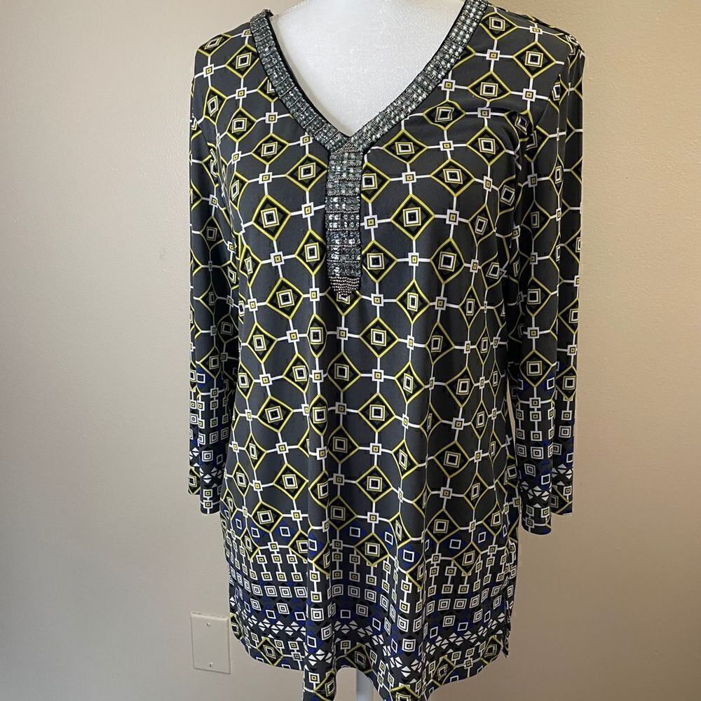 NEW! JM Collection| Medium| Soft| Flowy| Bollywood| Geometric print - Picture 12 of 14